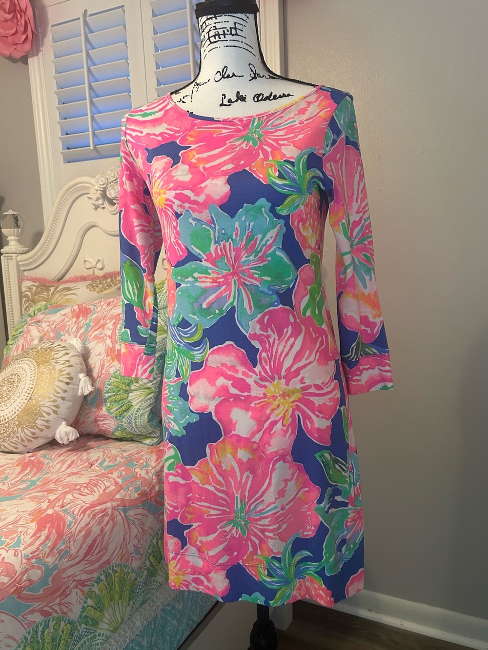 Lilly Pulitzer Beckon Blue Marlowe dress in Jungle Utopia, Size XS